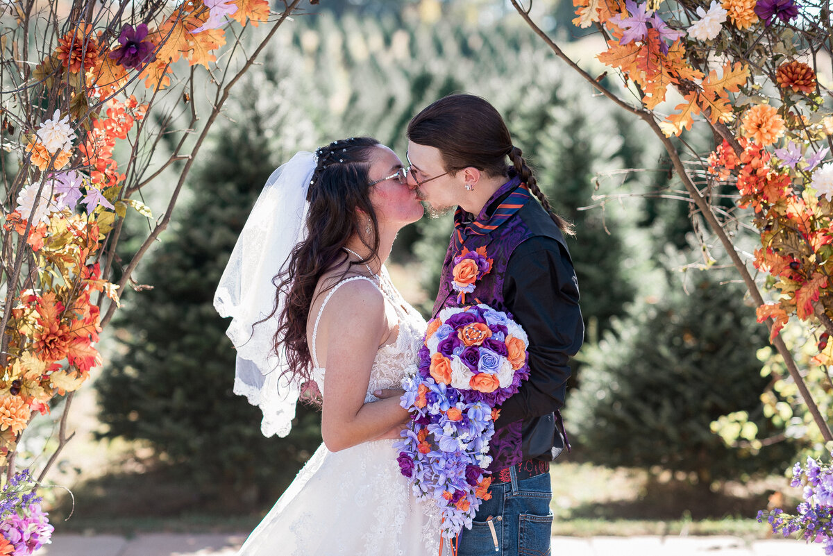 Groom boutonniere flower close-up