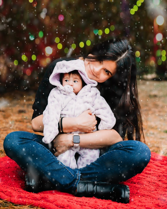 Alessandra-legacy-Photography-Mommy-and-me-Carmel-indianapolis-children's-holiday-christmas-mini-shoot-summer-session-family-42