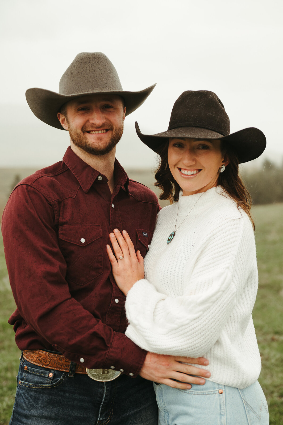 presley-gray-photo-montana-western-style-engagement-3249
