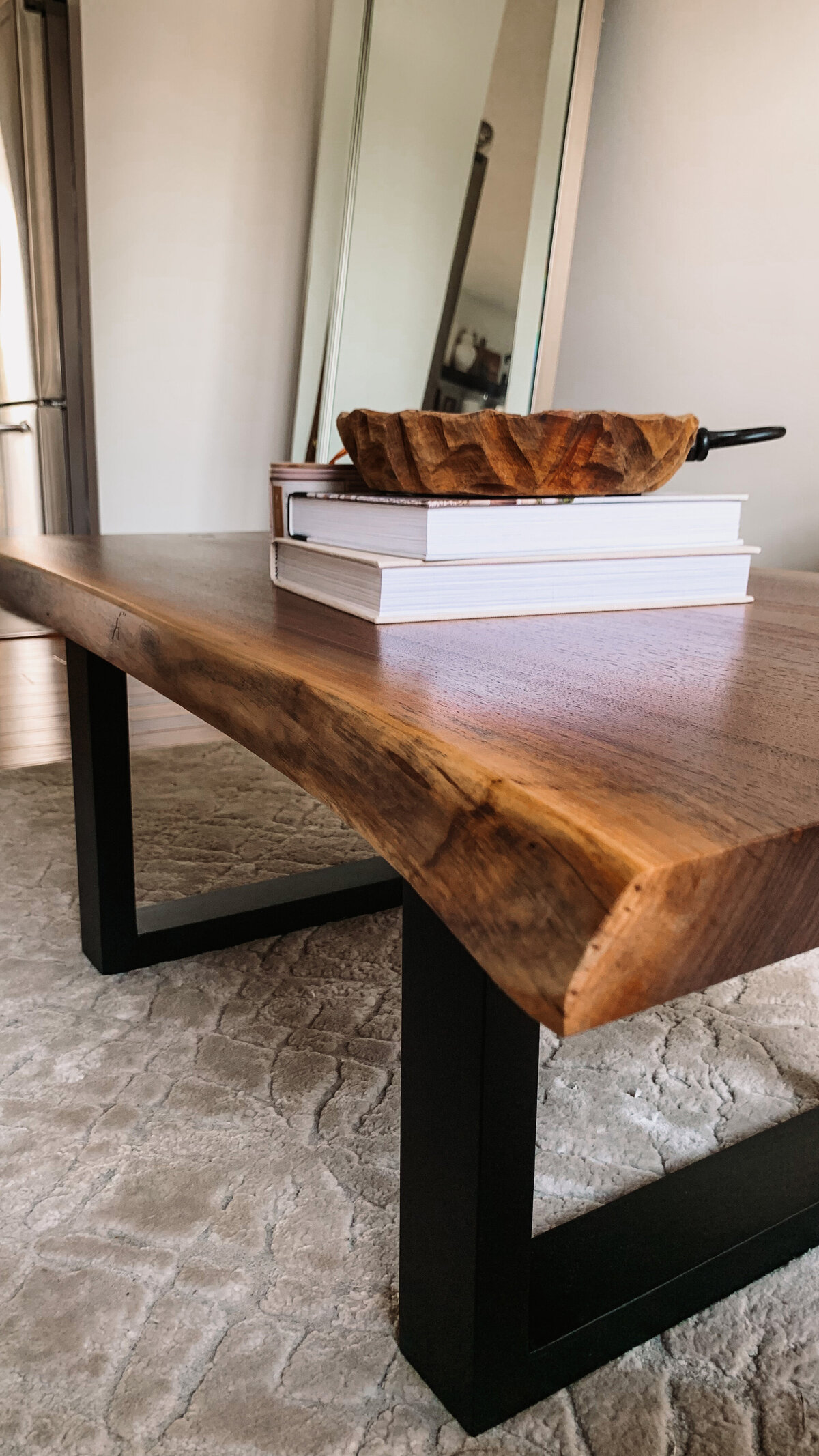 walnut-coffee-table_16-9