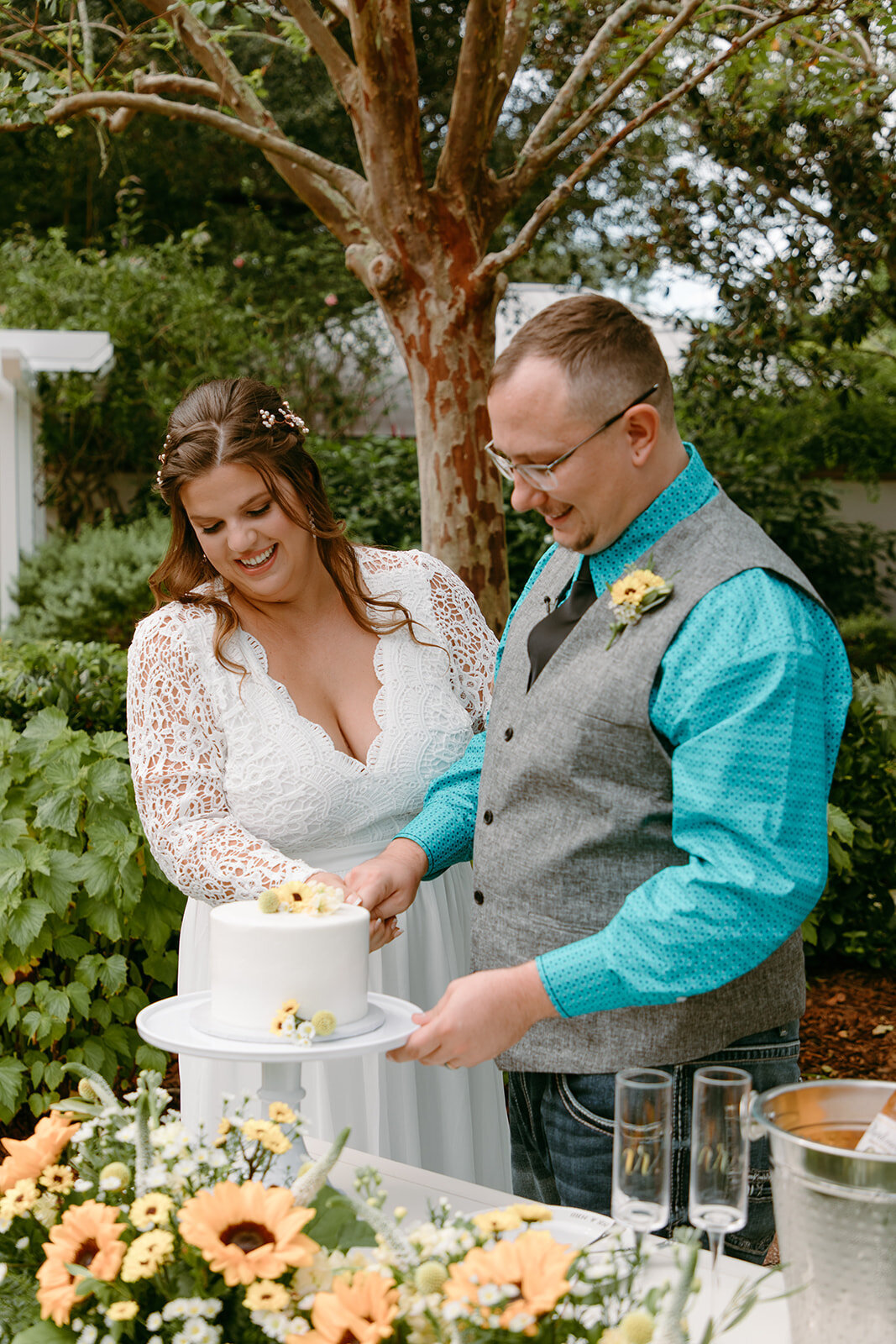 Jessica-Cruz-Photo-Florida-Botanical-Gardens-elope-in-tampa-Chantilly-Chic-8