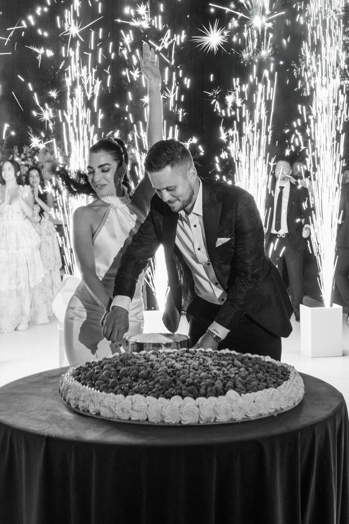 515-Mount-Alverno-Luxury-Resorts-Toronto-Canada-Stefanie-Mark-Wedding-45