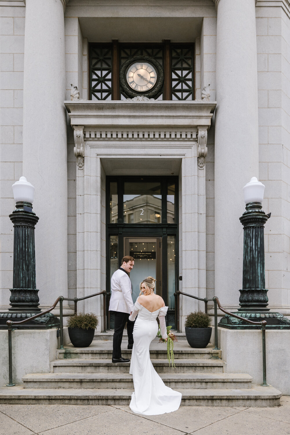 urban-row-photo-citizens-ballroom-wedding-photographer-8