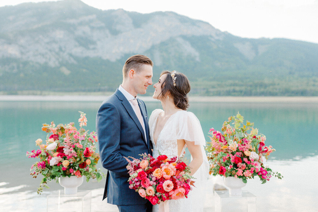 Junophoto_barrier_lake_elopement_banff-005