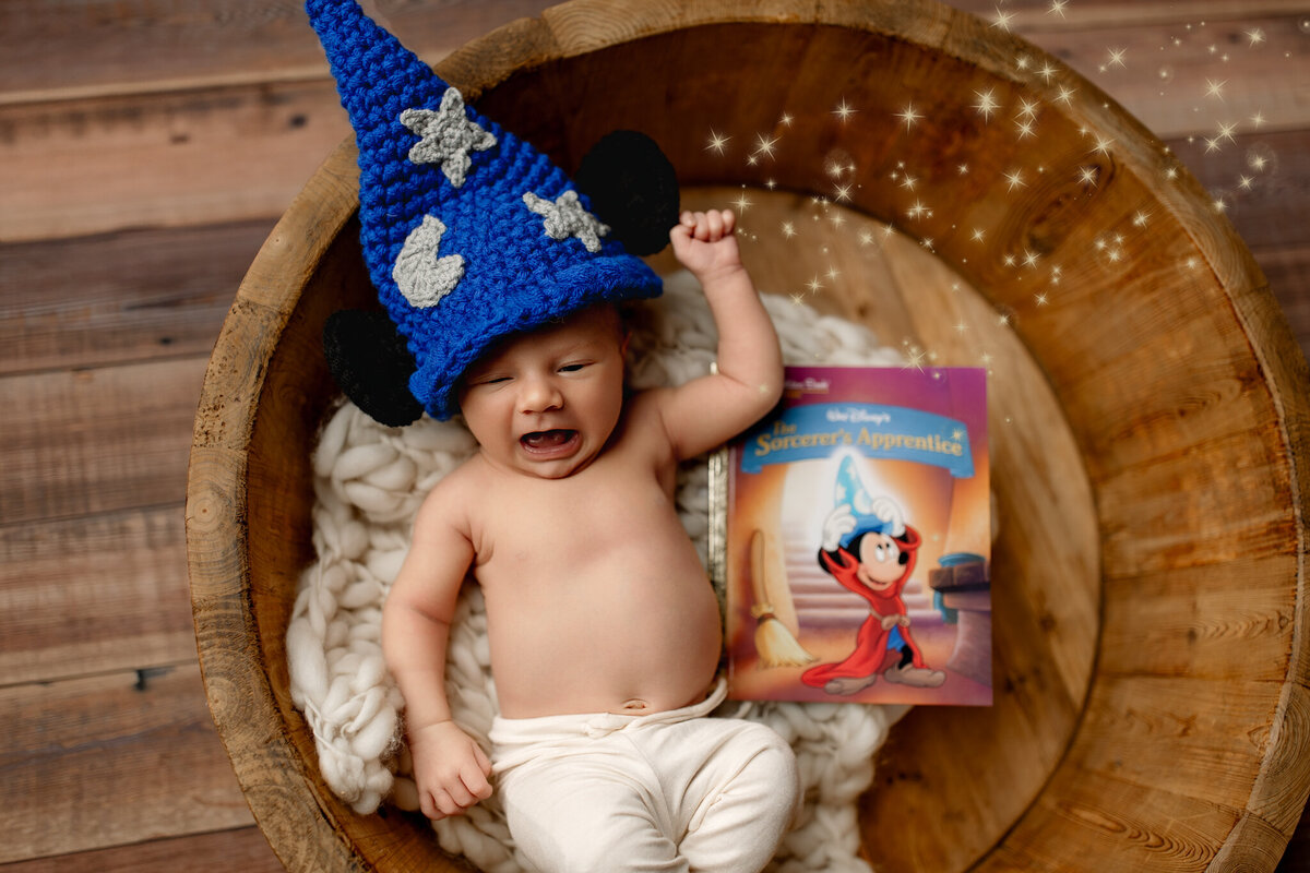 NW Arkansas newborn photographer, newborn photography near me, newborn portraits in NW Arkansas