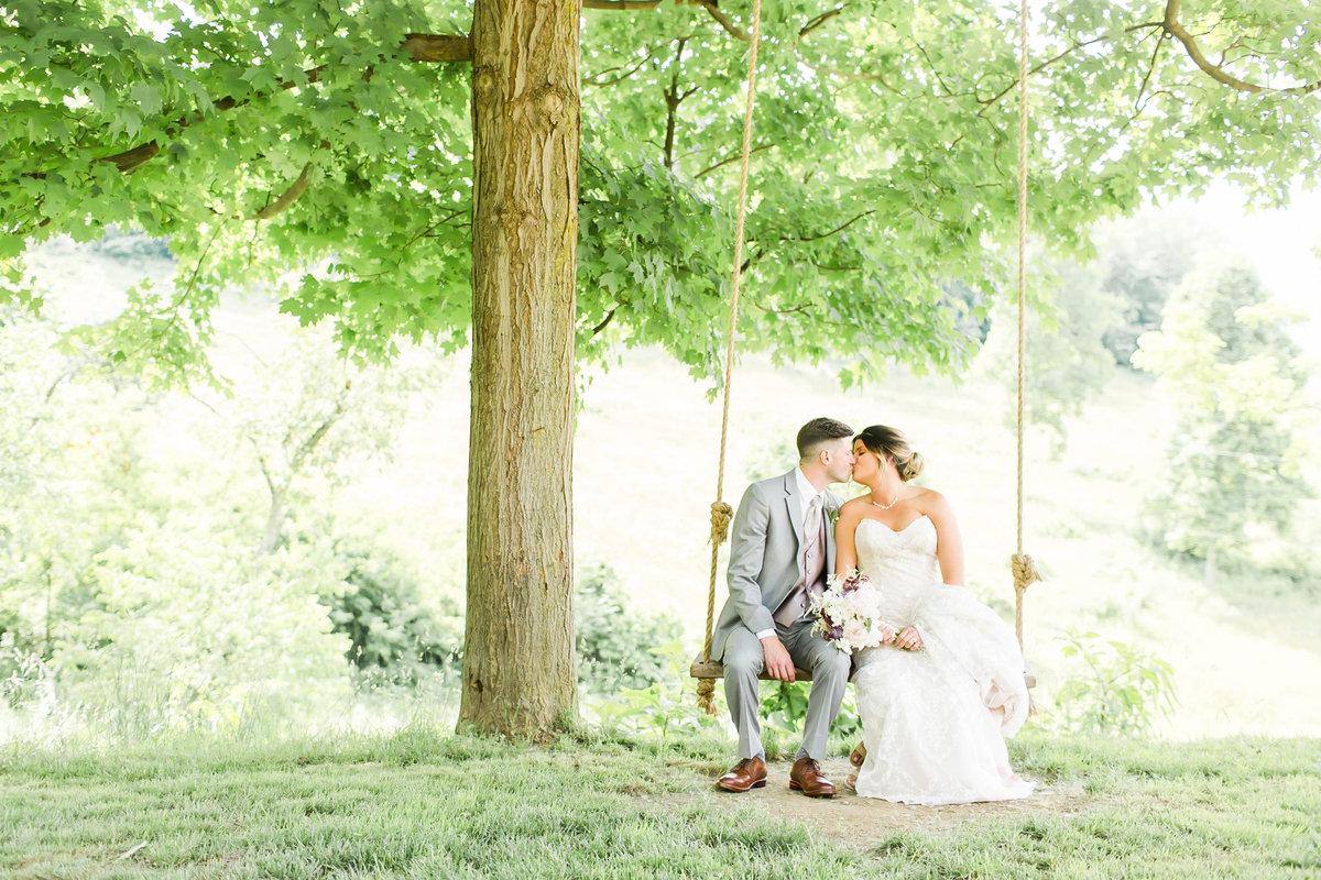 wedding-photographer-akron-ohio-loren-jackson-photography-10