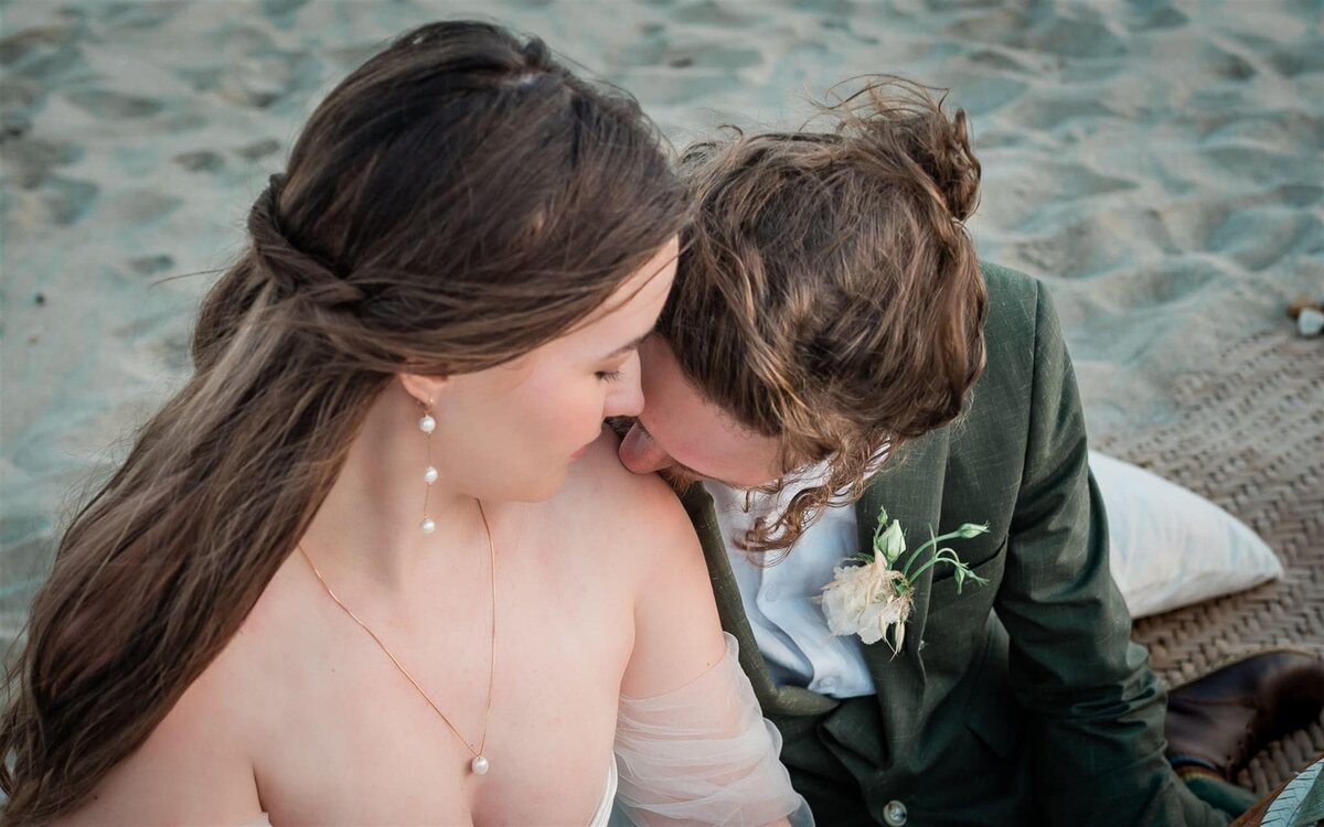 Luxury-Elopement-Wedding-Photographer-for-High-End-Puerto-Escondido-Destination-Elopements-Soul-and-Sky-Weddings-14