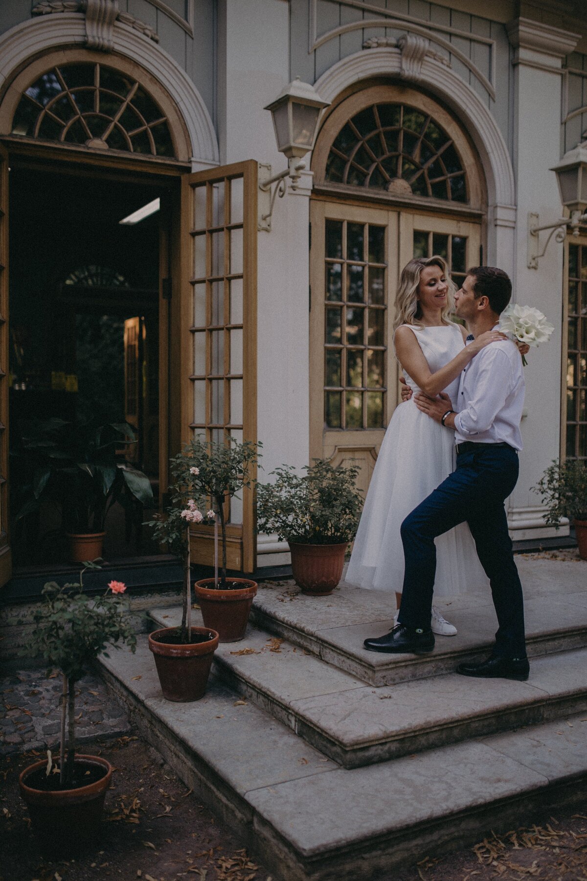 pexels-anna-alexes-9093320