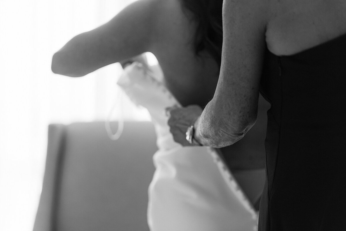 Lido-Beach-Resort-Wedding_0007