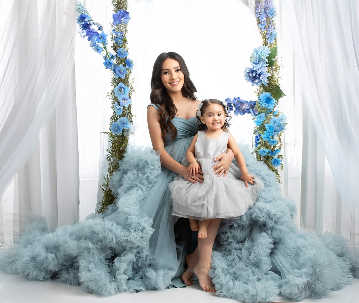 Phoenix Arizona mother and daughter pregnant pictures 