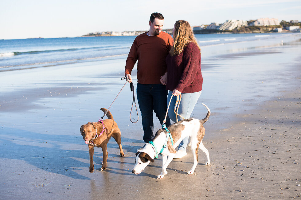 gwendolyn-ruth-photography-annika-jason-dogs-engagement-nantasket-beach-massachusetts-3