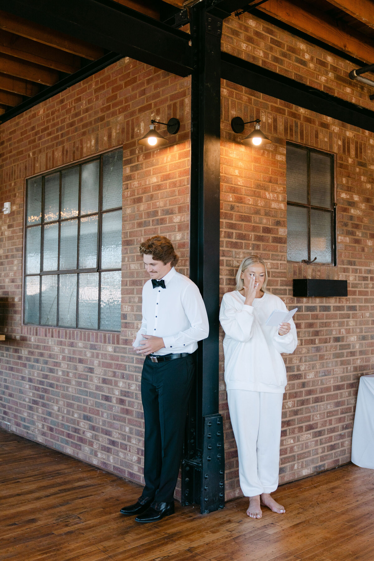 Kendal+Jared_HarvesterSquareWedding_TonyaHjortPhotography-49