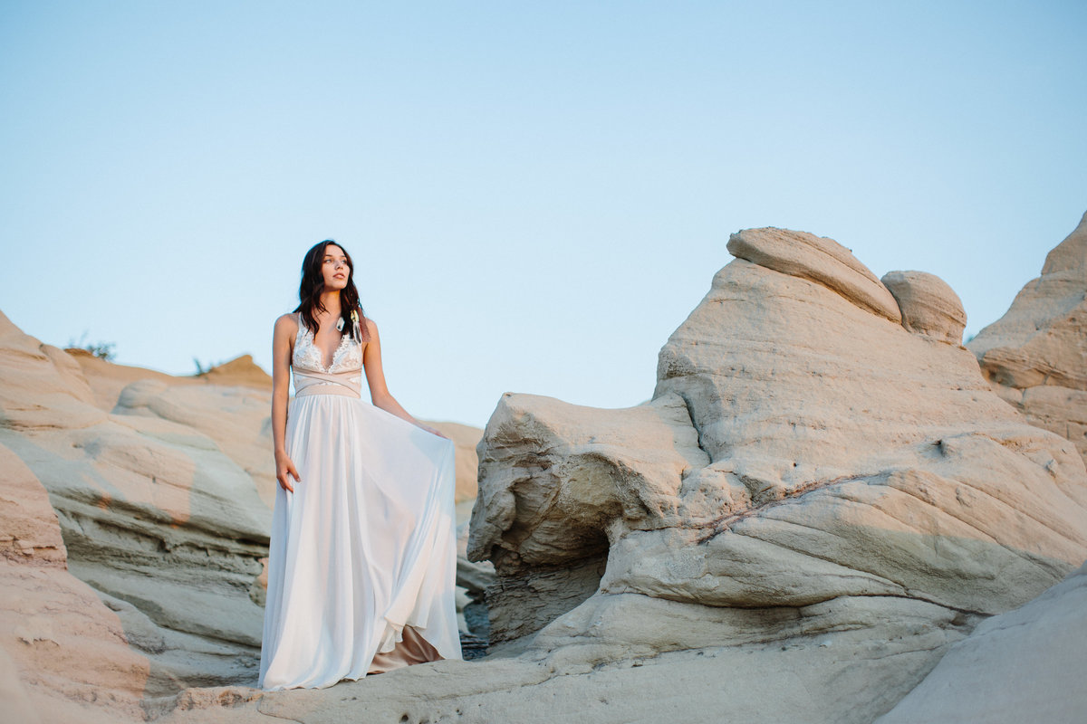 Styled bridal session in Montana, photographed by Sweetwater.
