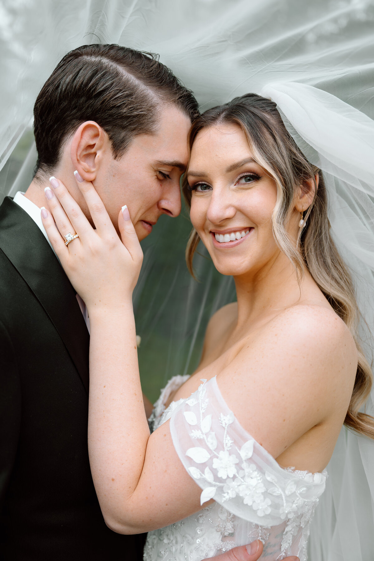 Nicole & Lucas Wedding Samples-199