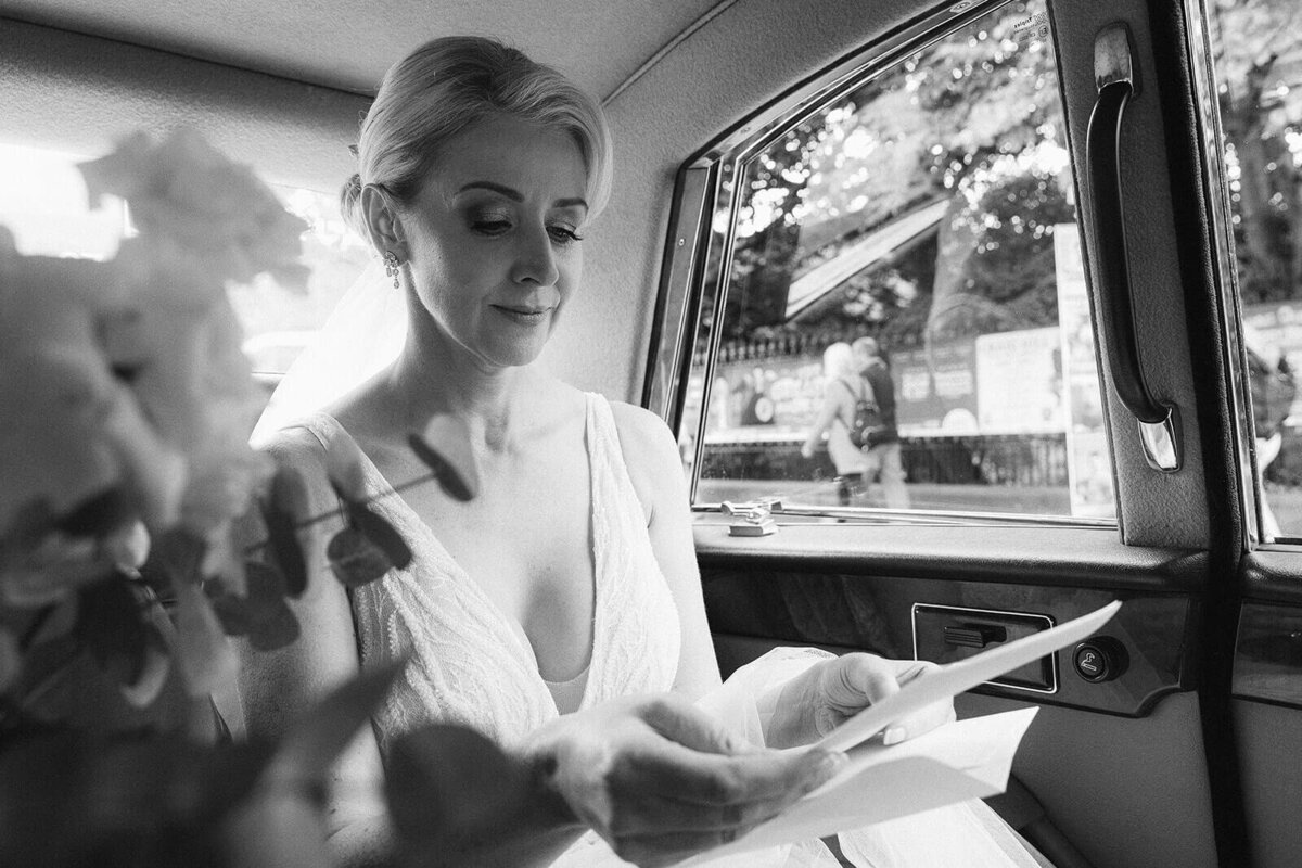 Romantic wedding photographer Virgin. EDINBURGH