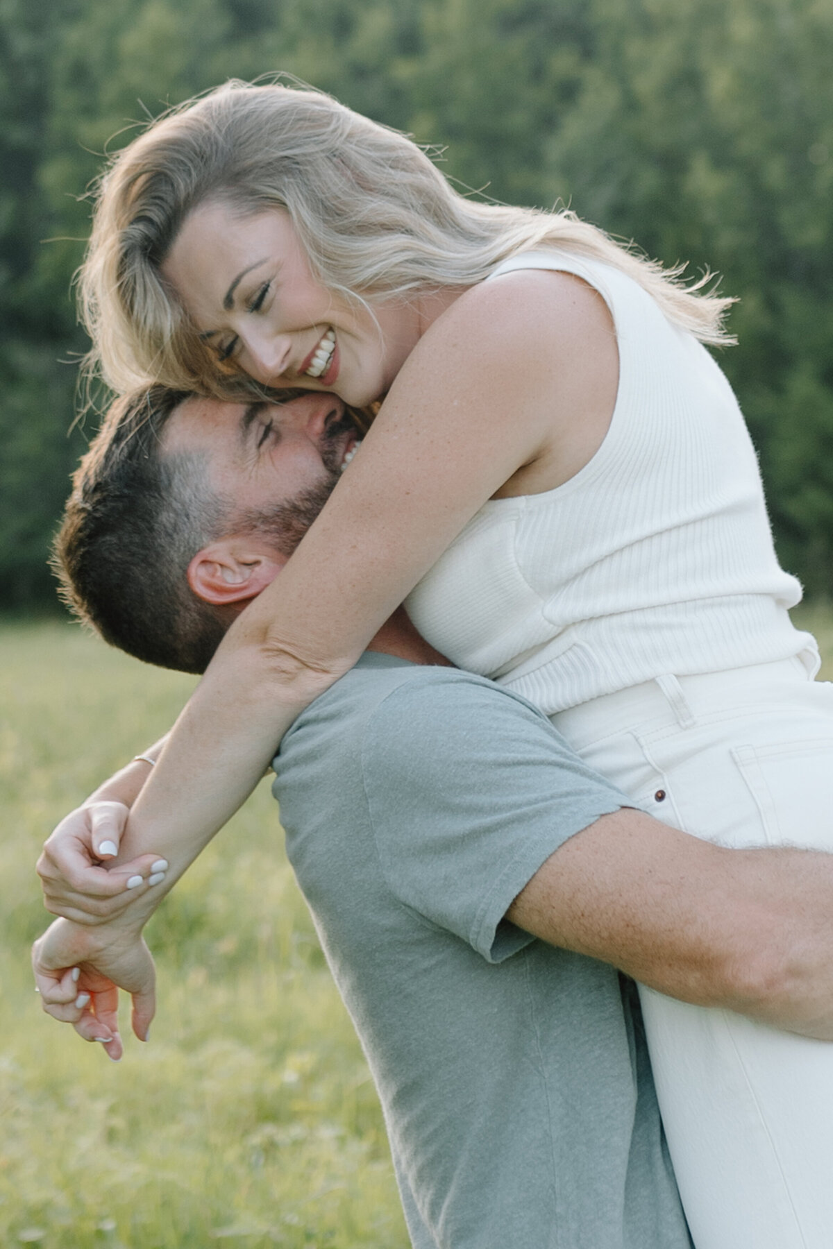 Arkansas-Couple-Hannah-and-Jordan-4V9A3630-4