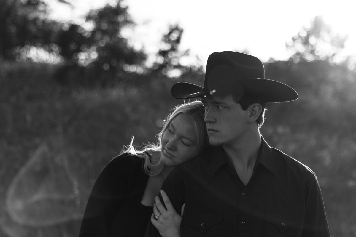 Southern Themed Engagement Shoot in Black and White 