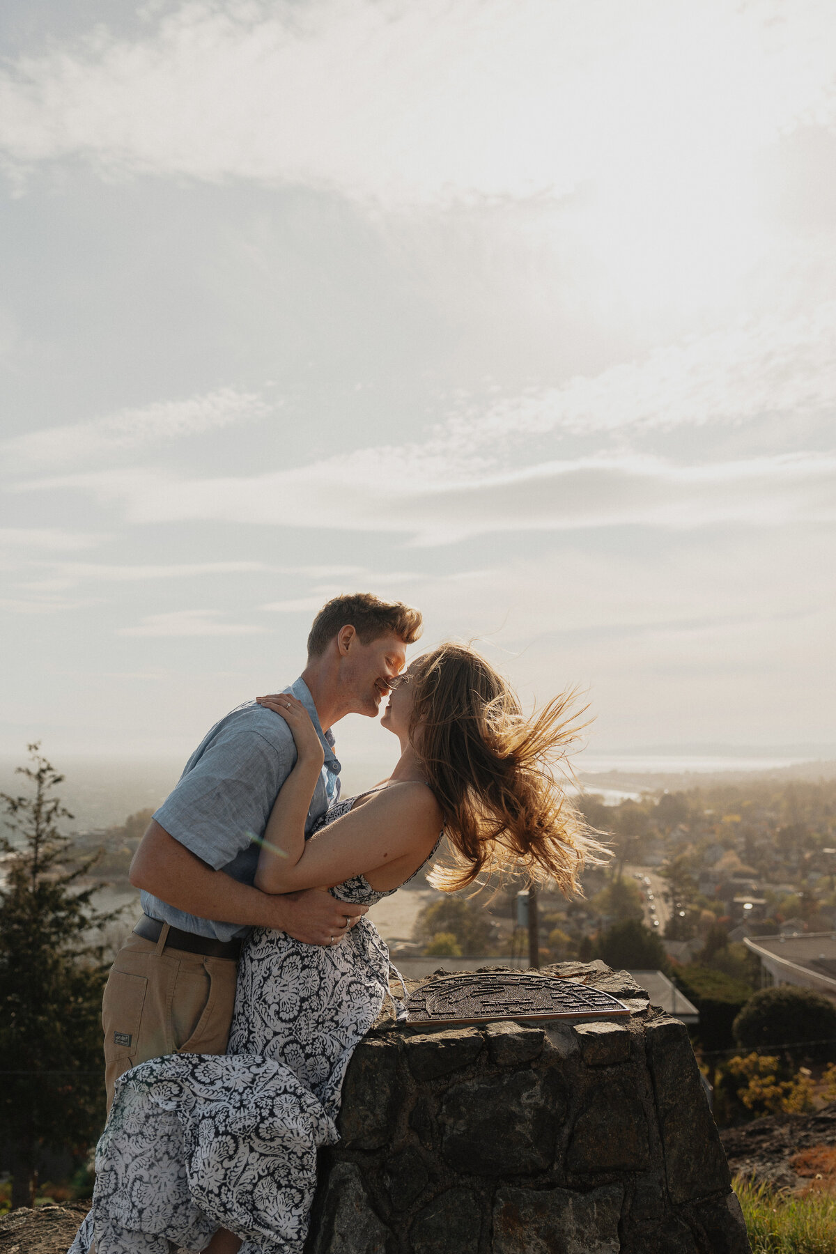 Engagement session at Gonzales Observatory in Victoria by latitude 49 photography