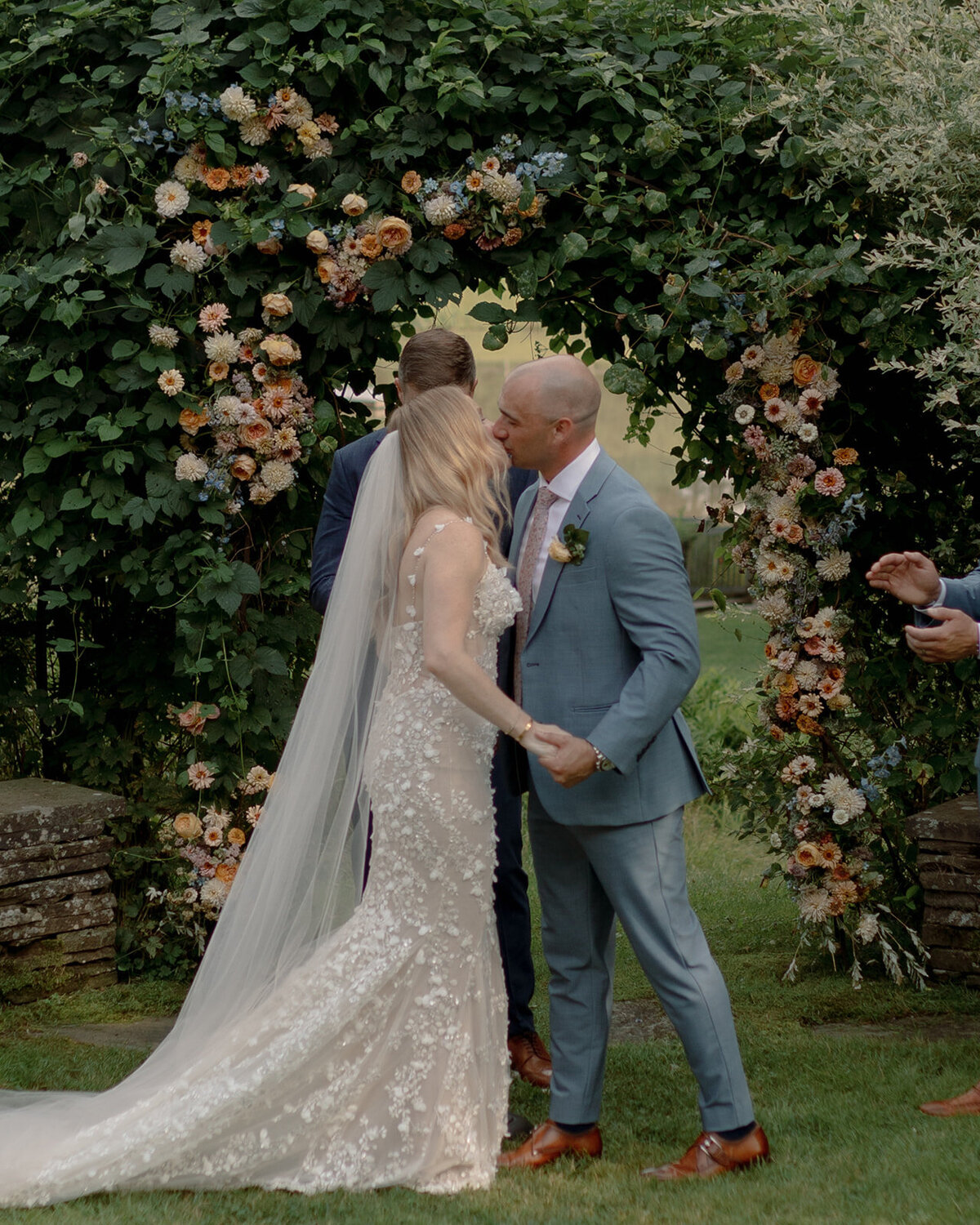 Ceremony-LisaJames-ColinandLakin-104