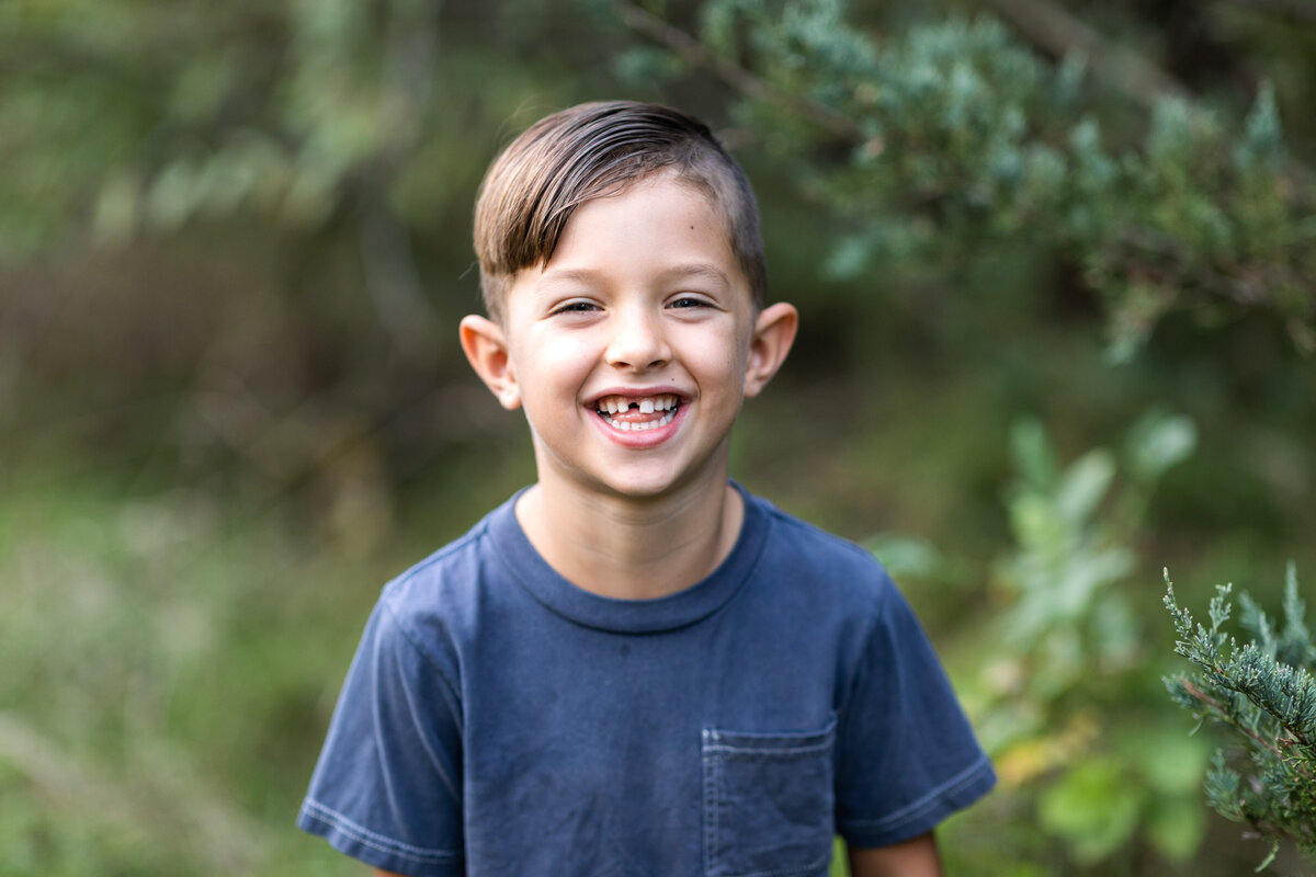 Kansas_City_Family_Photography_laughing_child_portrait-10