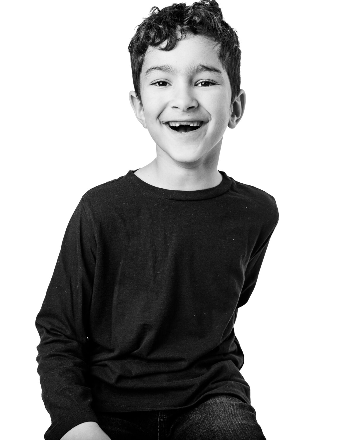black-and-white-childrens-portraits-xan-heller-2857