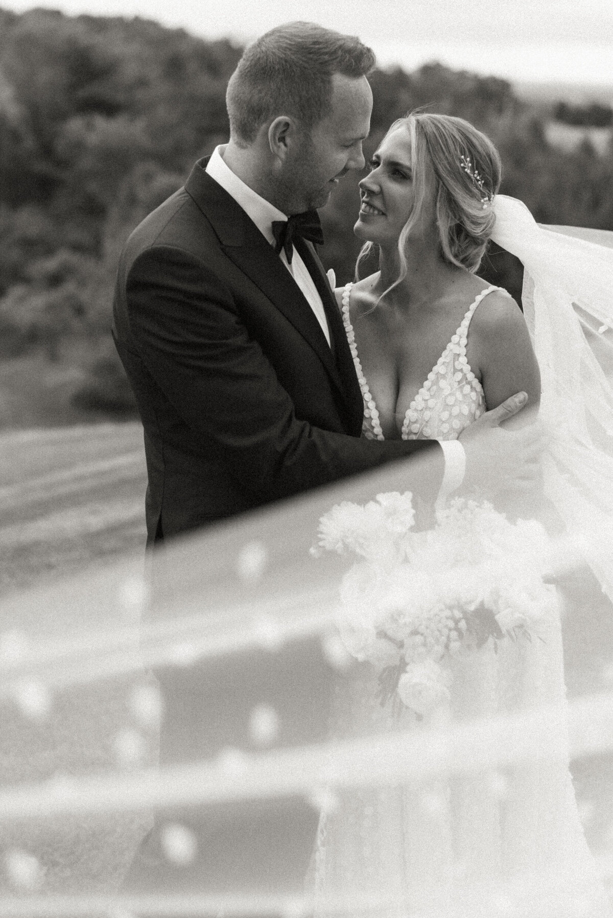AllieJenningsPhoto-LawrenKyleWedding-SNEAKPEEKS-112