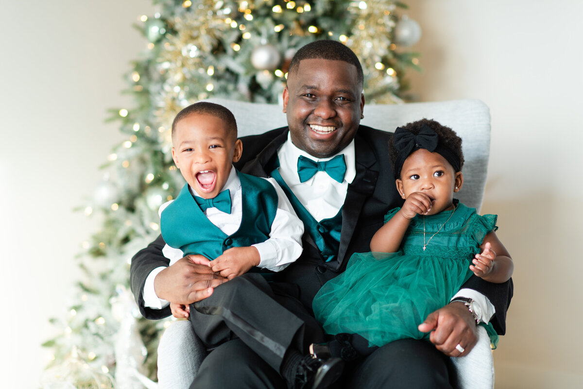 Gallery-Chanel + Family Christmas Minis-4MSuarezPhotography