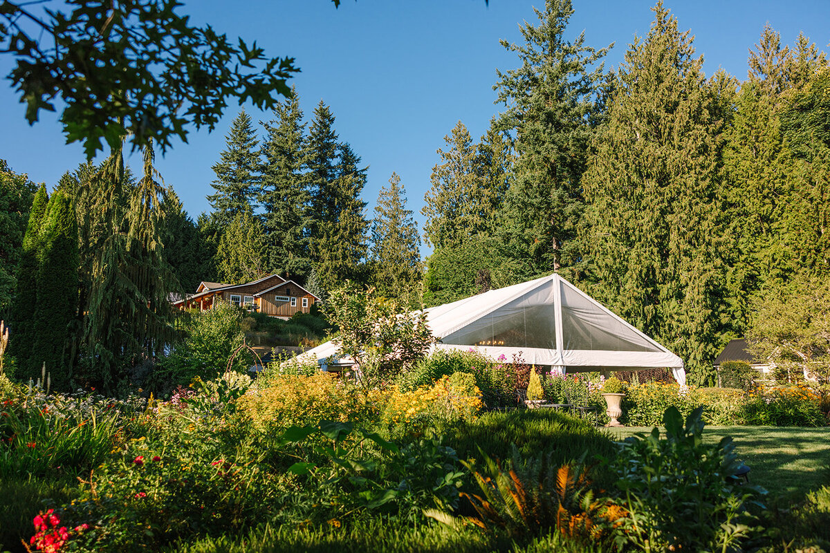 Snohomish Garden Wedding - Twin Willow Gardens Joanna Monger Photography