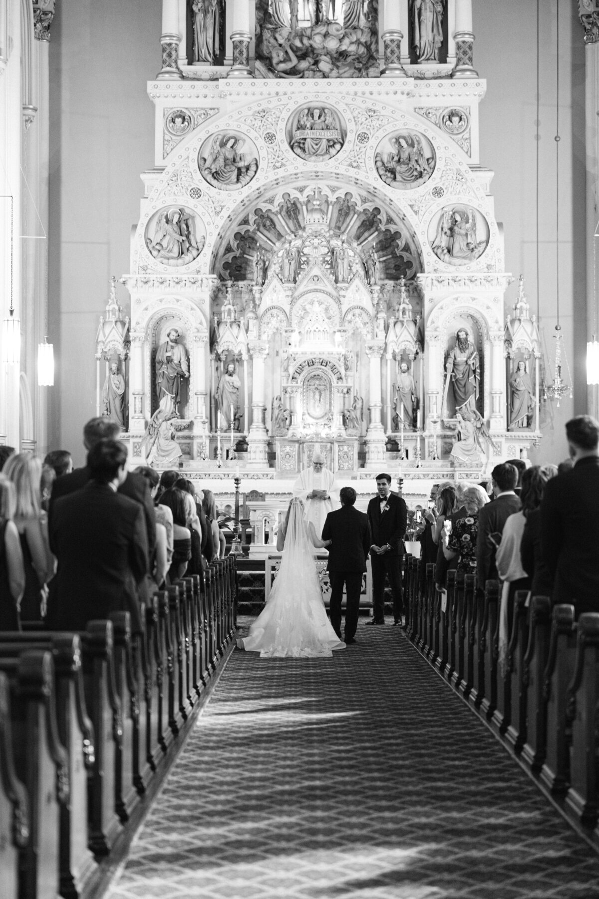 Ivy Room Chicago Wedding Maggie + David-120