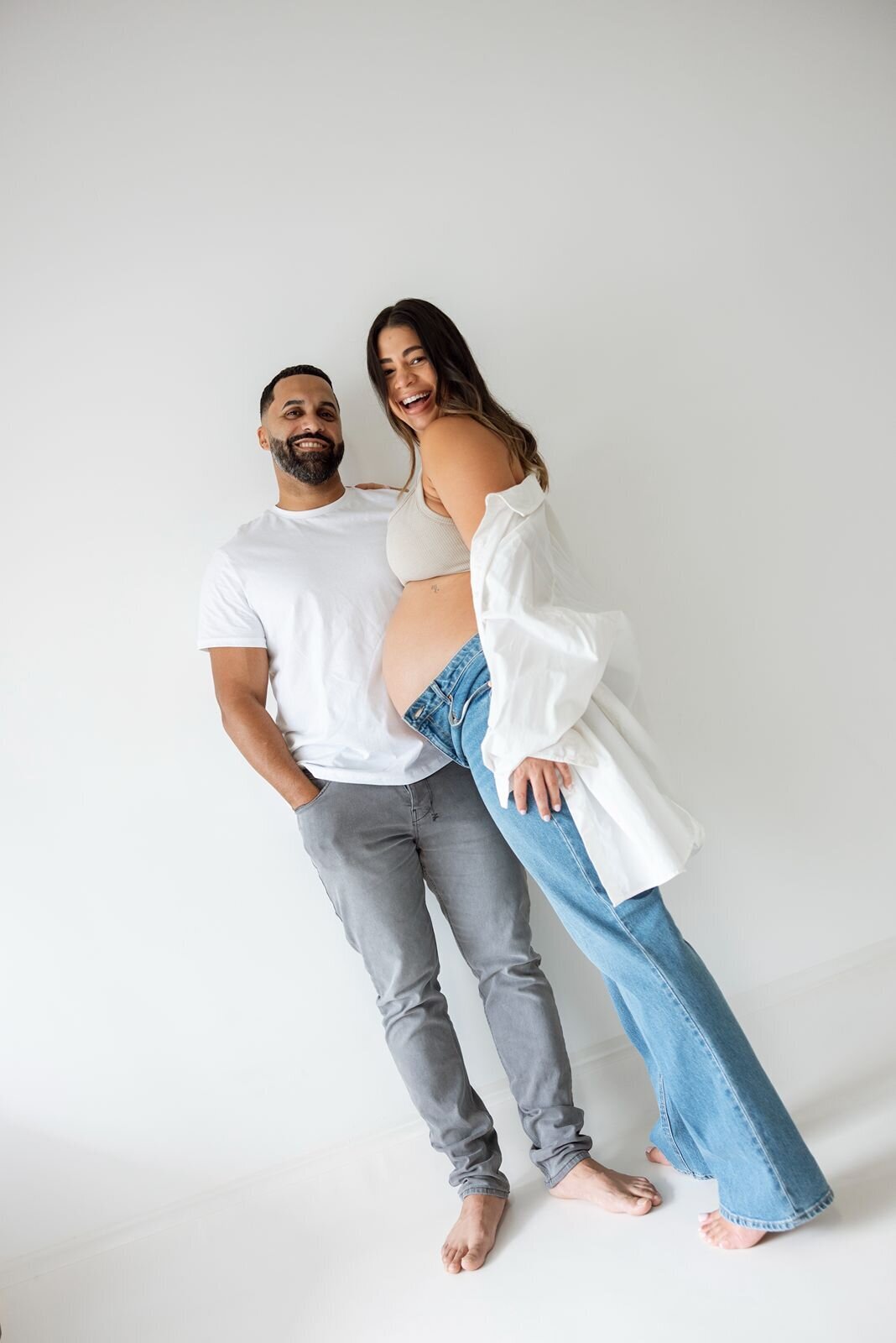 Glori-Gio-Studio-Maternity-Shoot-South-Florida-Alexandra-Masihy-Photography-24