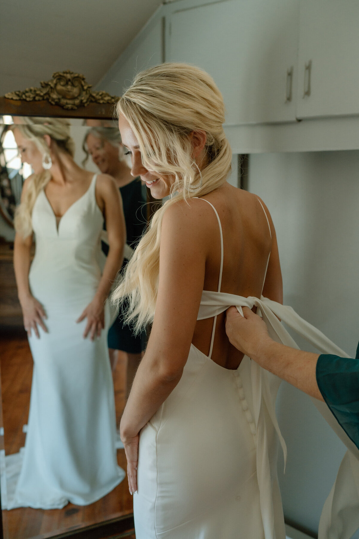 morrisonweddinggirlsgettingready-113