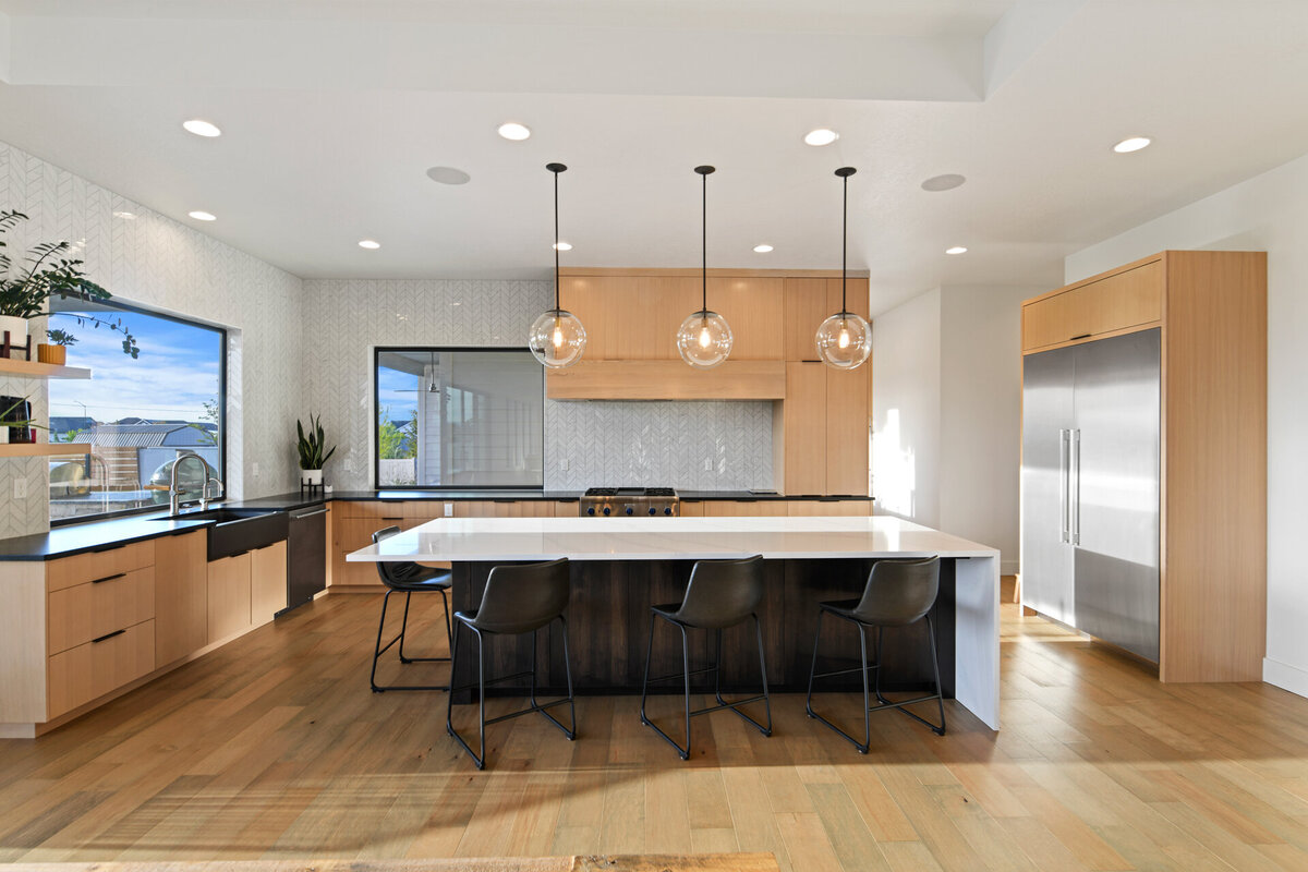 luxury kitchen by Idaho luxury custom home builder Thompson Homes
