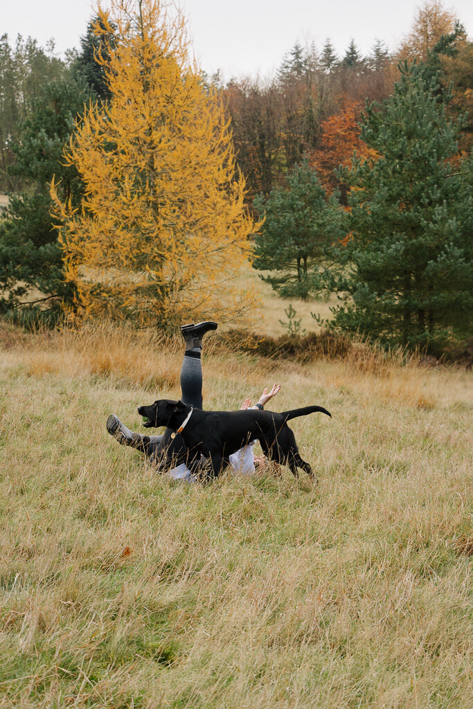 Christmas Mini photoshoot - Goyt Valley, High Peak - Nostalgia photography (11)