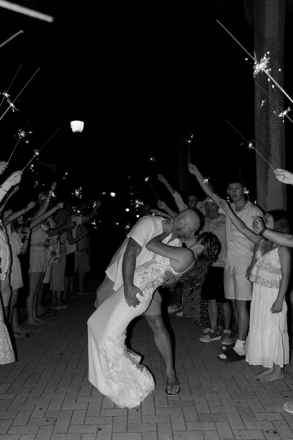 MAULDINWEDDING-LONGBOATKEY-FLSNEAKPEEK-21