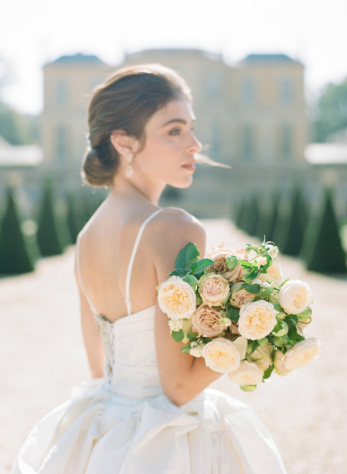 Chateau-de-Villette-Molly-Carr-Photography-Bride-Groom-38