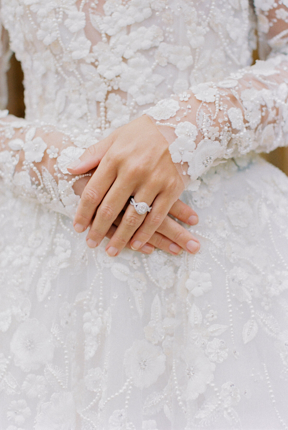 virginia house wedding editorial portraits-67