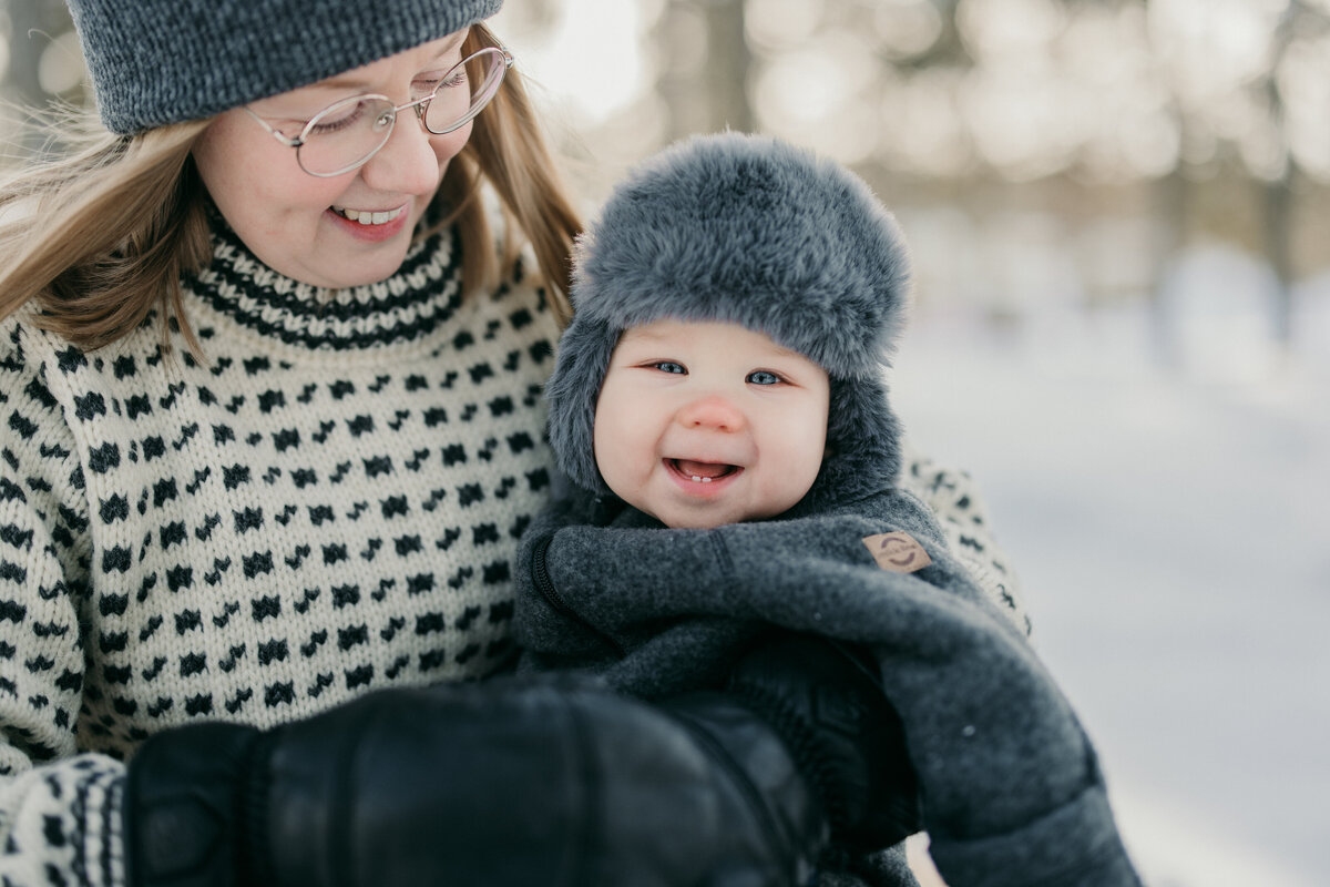 portrattfotograf-kiruna-familjefotograf-barnfotograf20230316_082