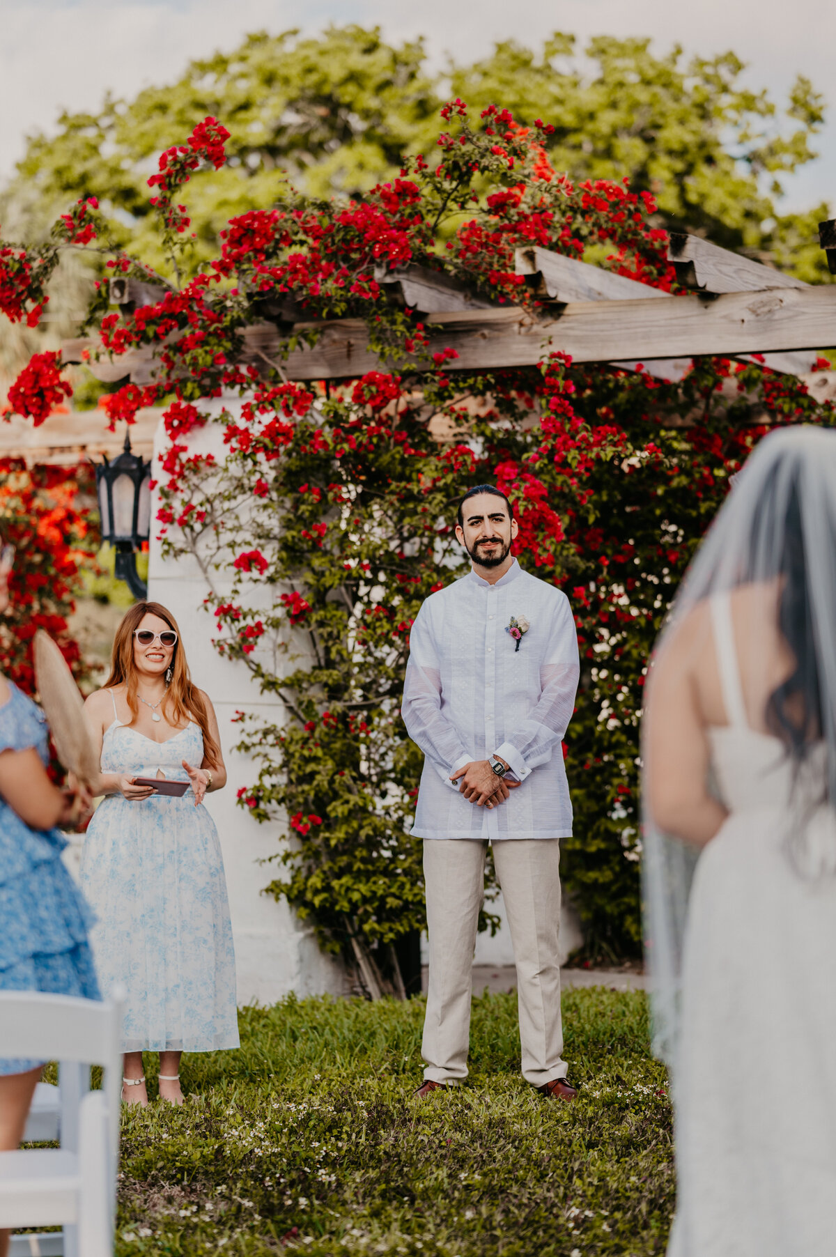 mariah-lacy-photo-granada-terrace-park-elope-chantilly-chic-celebrations-7