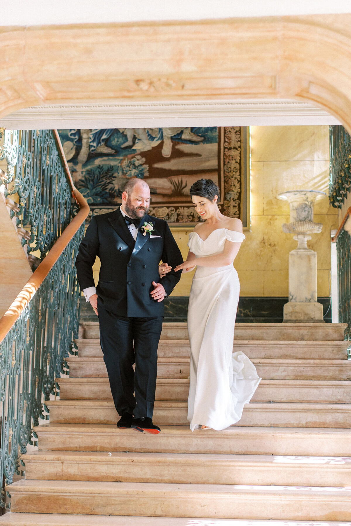 Maïlys Fortune Photography Husband Wife Wedding Weddings Photography France Switzerland Italy Timeless Dreamy Imagery Bilingual French English Destination Weddings Destination Wedding Provence French Riviera Paris Lake Como Tuscany104