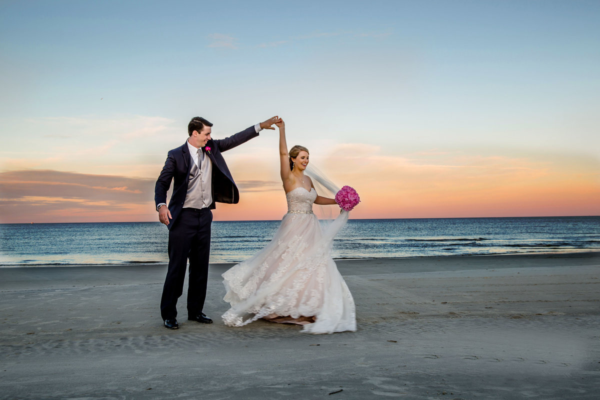 St-Simons-Island-Wedding-Photographer-East-Beach-Cottage-Flowers--Bobbi-Brinkman-Photography-JG6225