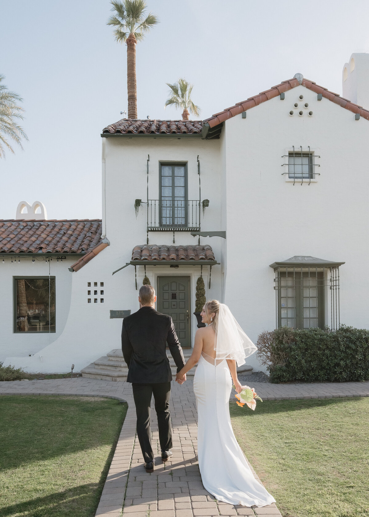 Phoenix-Arizona-Downtown-Coronado-House-Wedding-Portraits-Annette-Ambrose-Photography-26