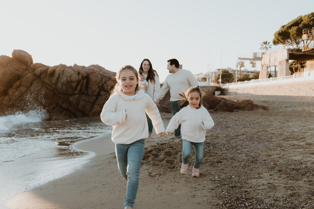 seance_famille_xxl_plage_nice_la_bocca_chloelaydevant-3