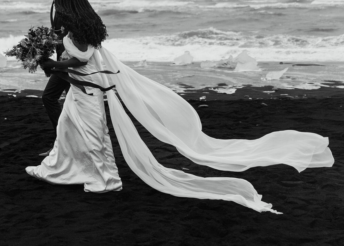 iceland-elopement-photographer8