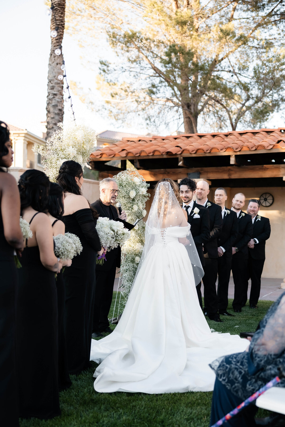 109_riskyexposure_marley-simon_las-vegas-elopement-photography