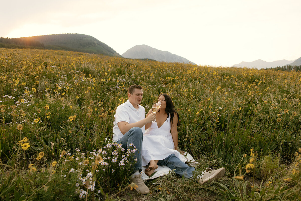 Abigail Anne Photography Colorado and Chicago Wedding and Couples Photographer — Portfolio Featured Story — Emily and Kayne's Engagement 40