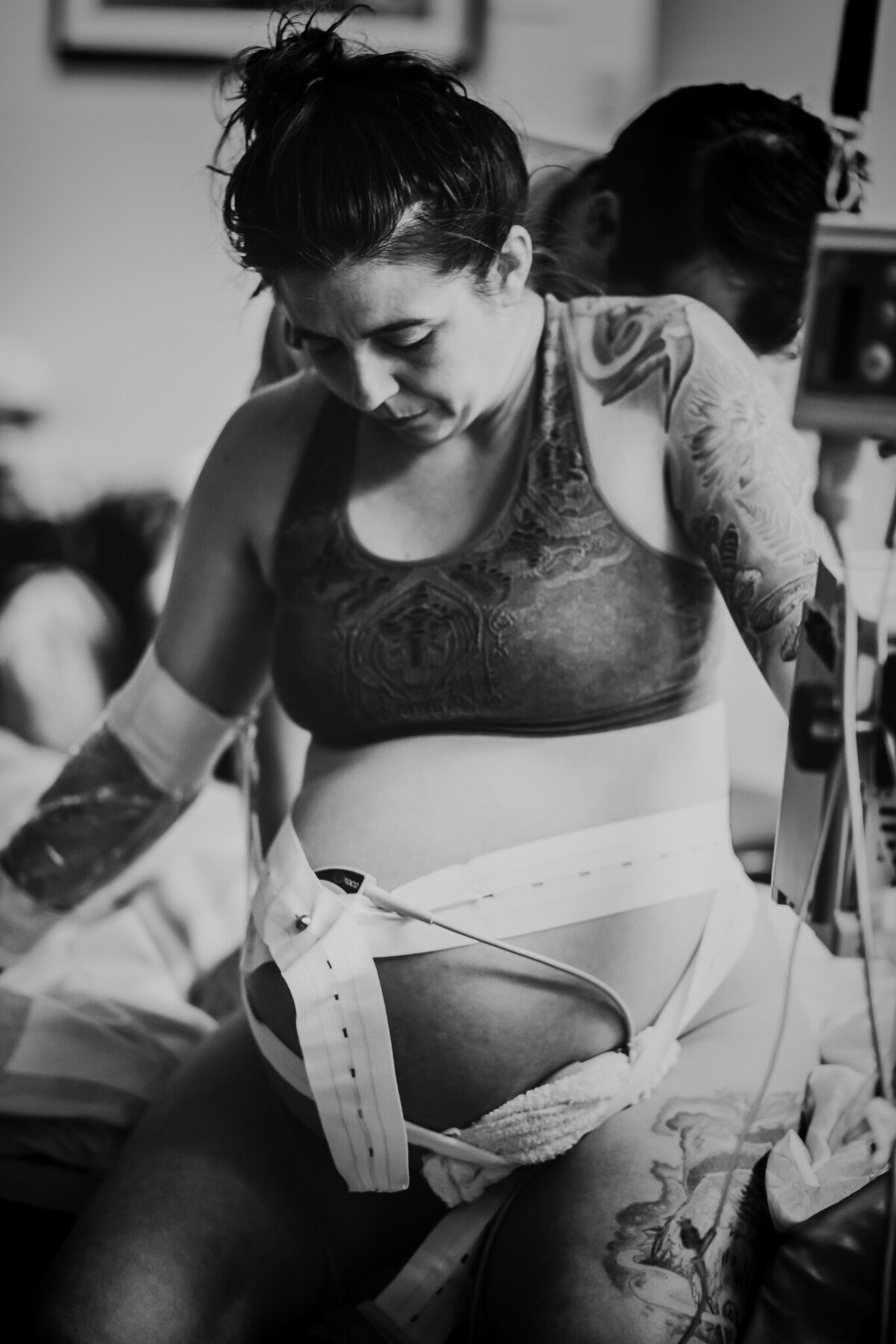 best birth photography near me, NW Arkansas birth photography services, NWA motherhood photography