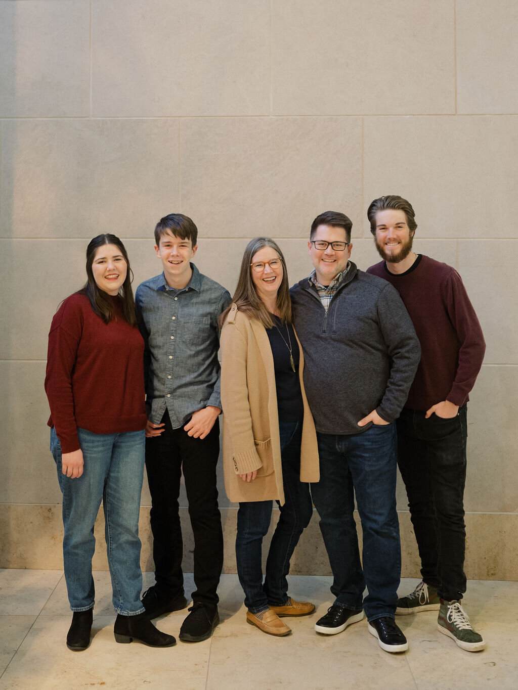 family portraits at art museum-17