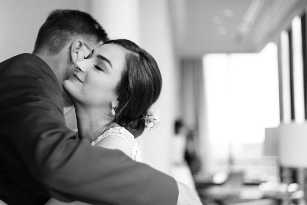 Allison-and-Dave-Wedding-Alex-Good-New-Orleans-Intimate-Spring-Wedding-Rosys-Jazz-Hall-45