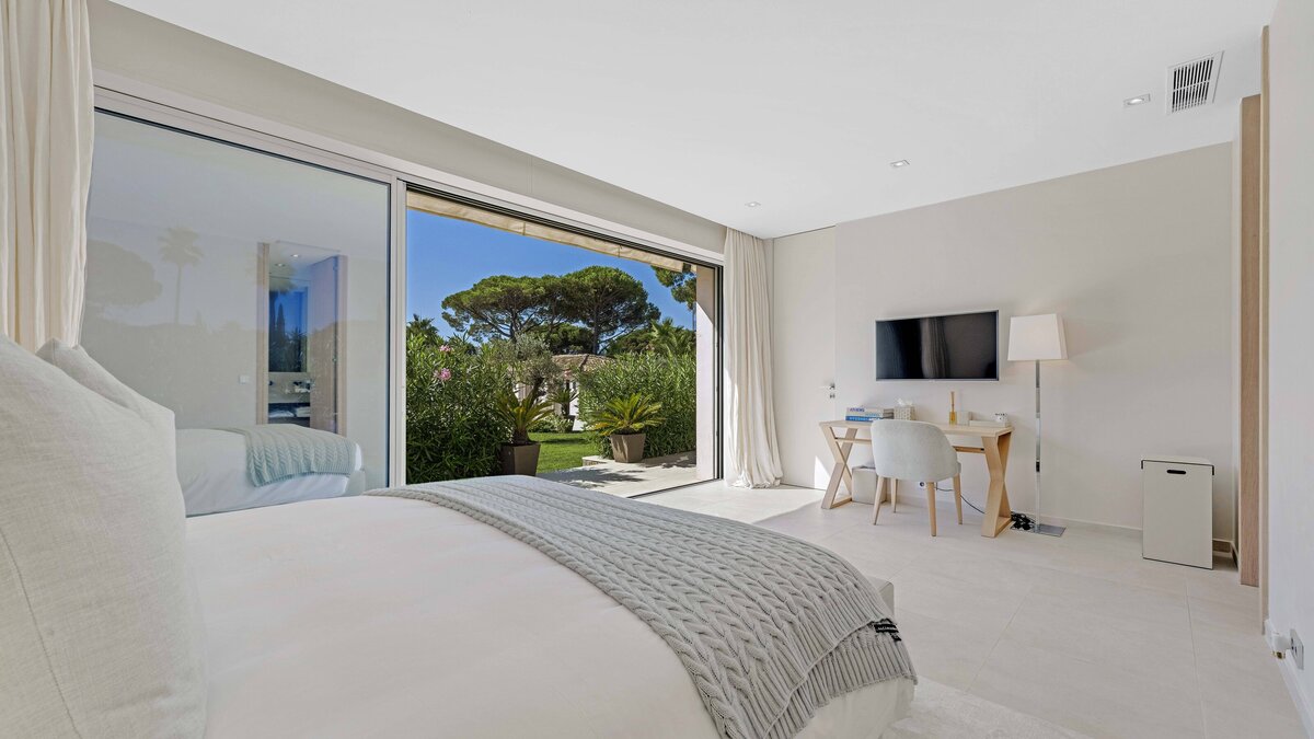 Villa Perle d’Azur - St. Tropez - Interior - 7LivesC19