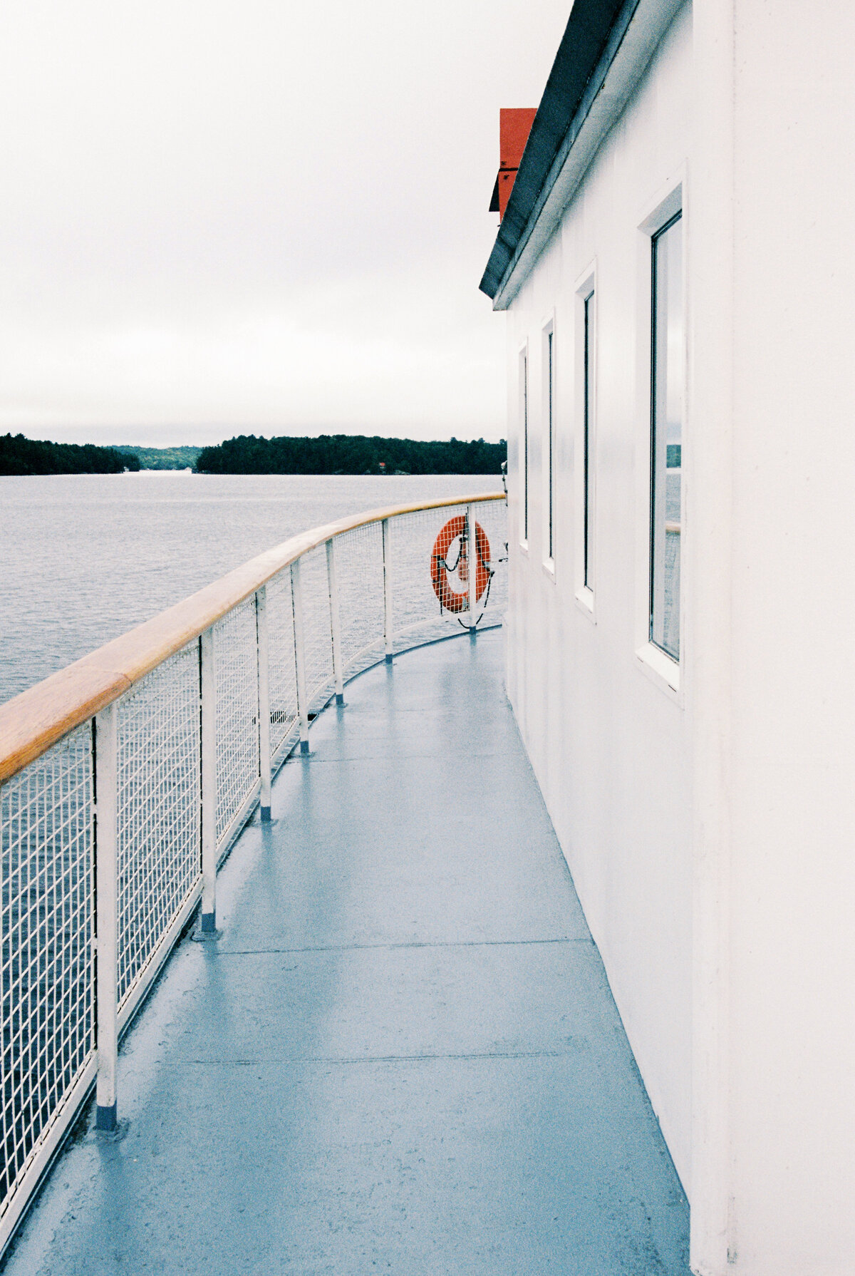 Muskoka_Wenonah_Steamboat_Wedding_Raphaelle_Granger (6)